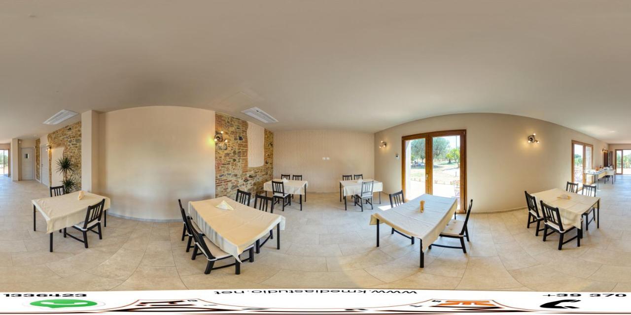 Agriturismo Il Vecchio Olivo Castagneto Carducci Exterior foto